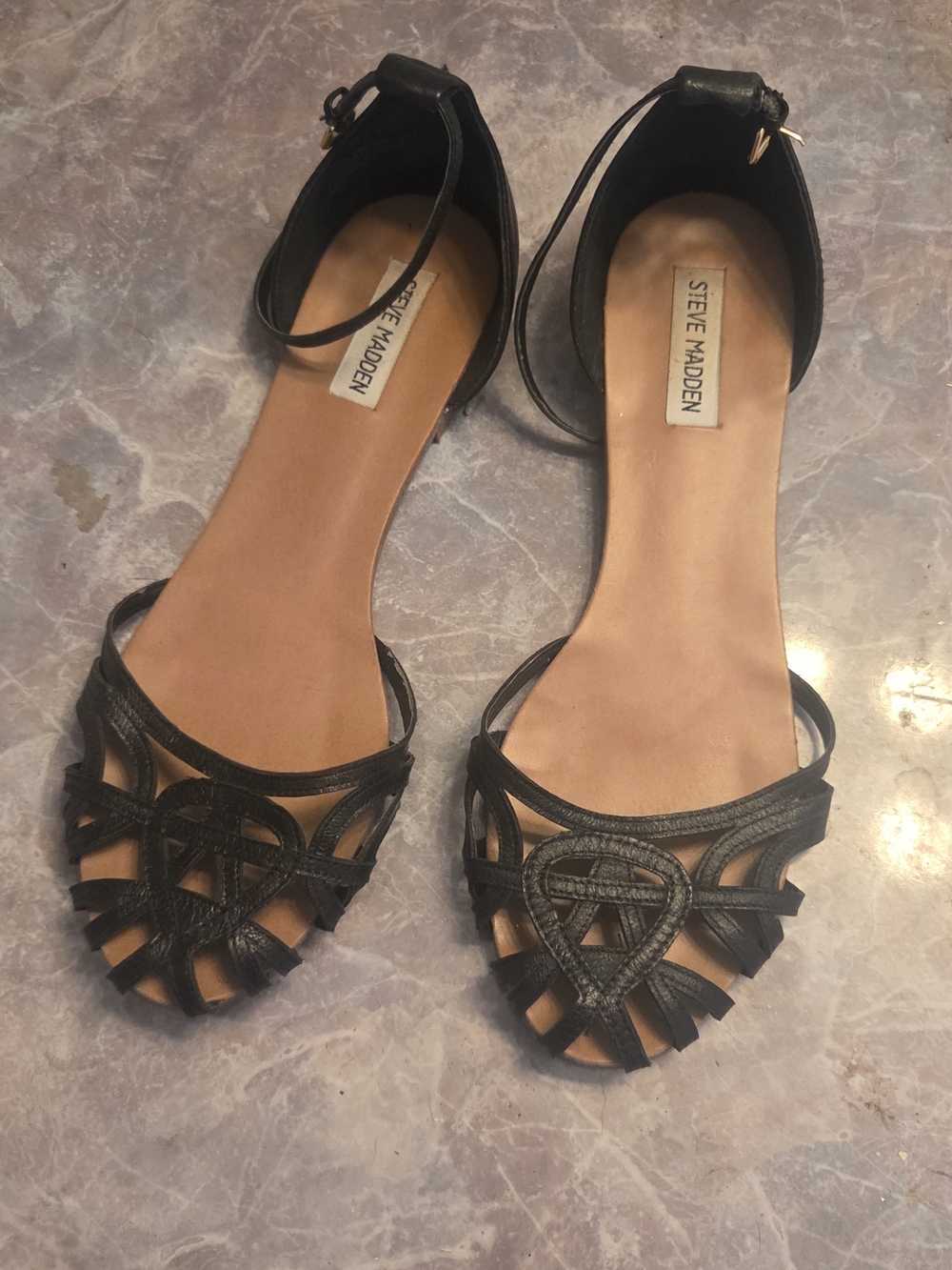 Steve Madden Black Strappy Flat Sandals